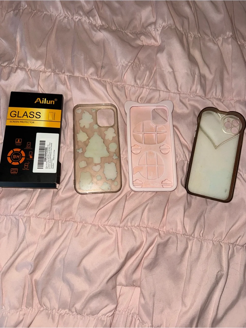 iphone 11 pro max bundle of 7 phone cases! super cute